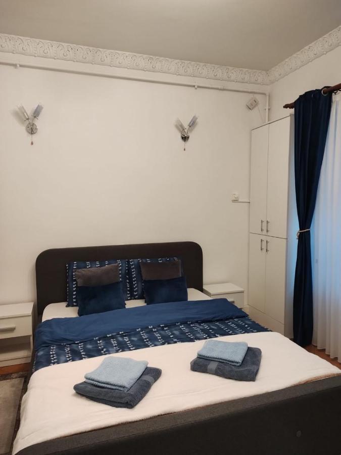 Royal Studio In Old Town Bucarest Extérieur photo